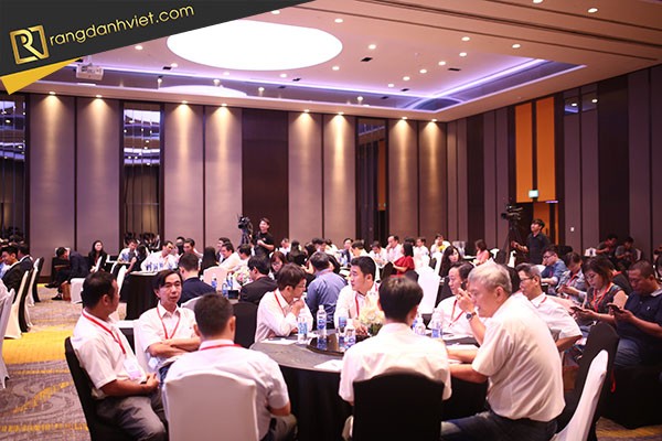 Khách mời trong sự kiện ra mắt sản phẩm