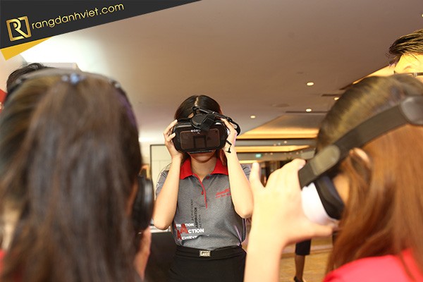 trải nghiệm sự kiện ra mắt sản phẩm