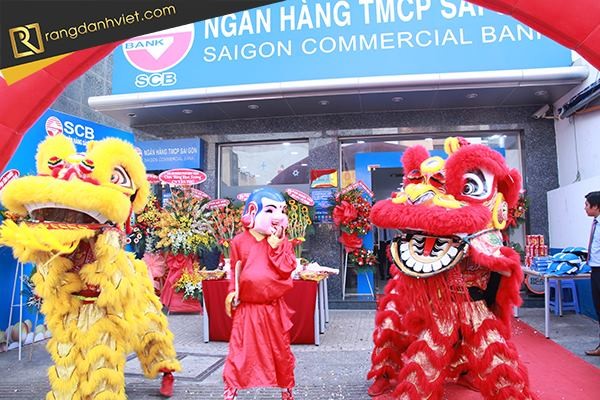 tổ chức khai trương đầu năm mới