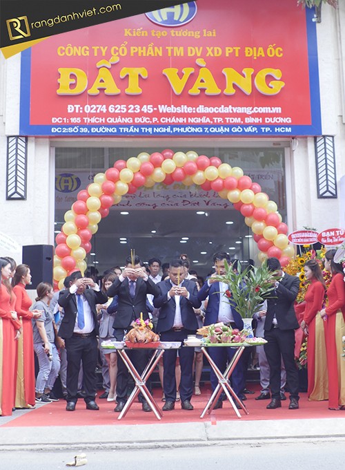 bài văn khấn cúng khai trương
