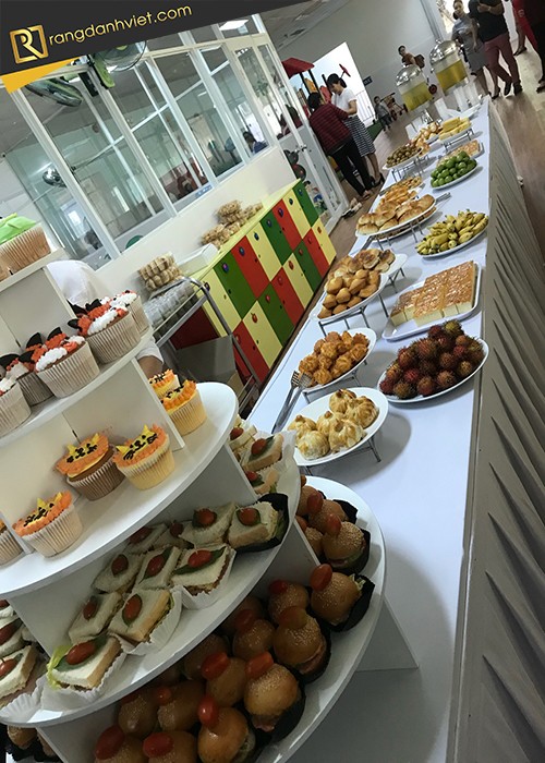 Thực ăn trong sự kiện