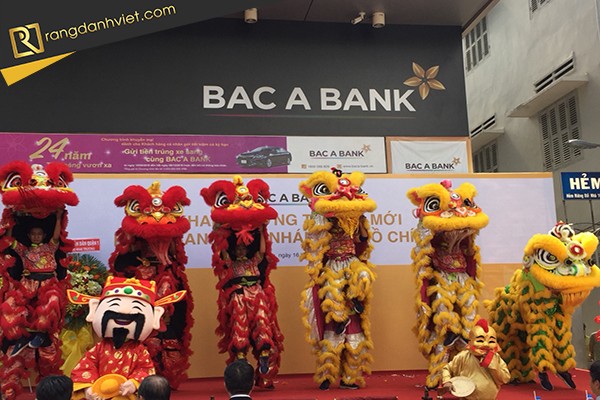 múa lân khai trương trụ sở bắc á