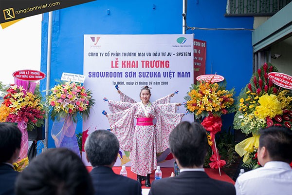 tổ chức sự kiện khai trương