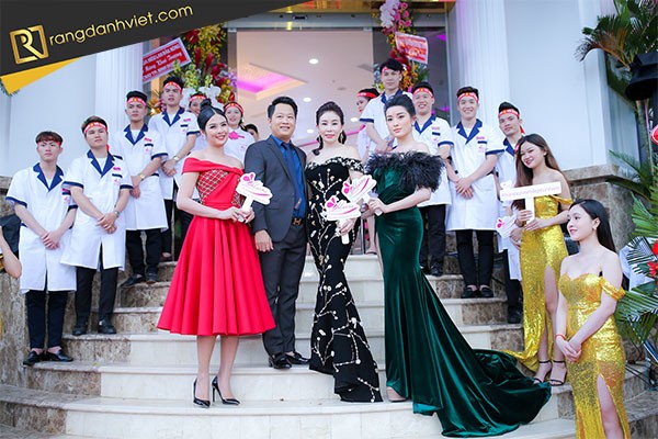 Tổ chức lễ khai trương