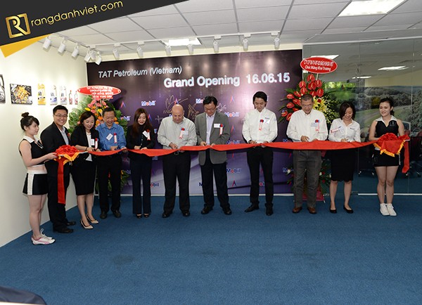 Ý nghĩa cắt băng khai trương trong lễ khai trương