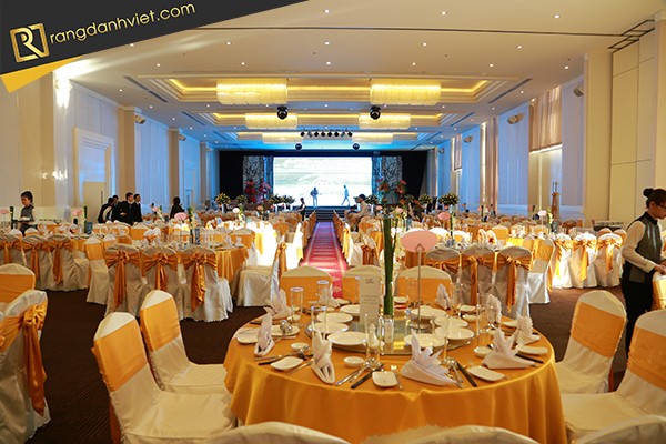 tổ chức kỷ niệm thành lập