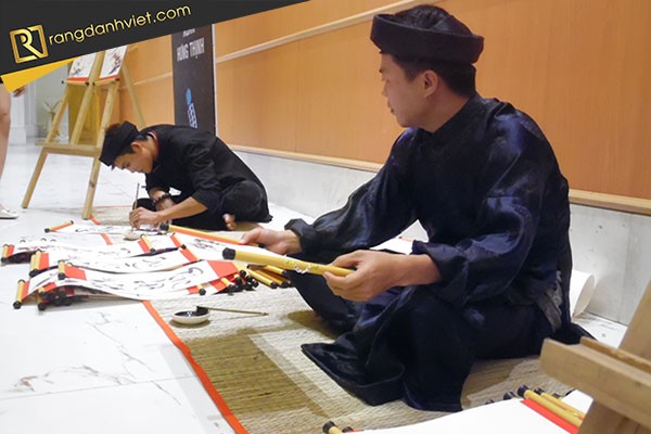 Cung cấp ông đồ tất niên