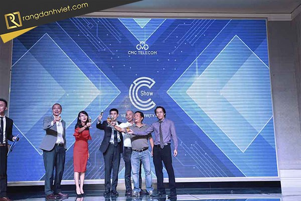 tổ chức tiệc tất niên công ty