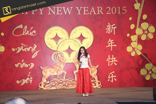 bài hát trong tiệc tất niên