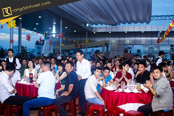 công ty tổ chức tất niên phù hợp ngân sách