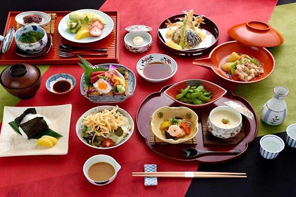 món ăn tiệc tất niên Nhật Bản