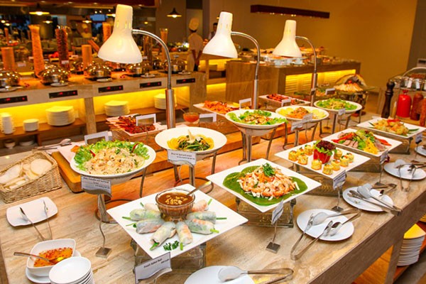 tiệc buffet tất niên cuối năm