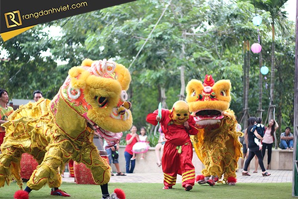 dịch tổ chức trung thu